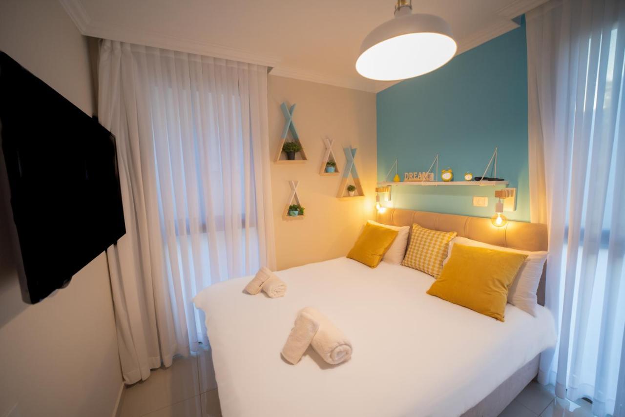 Yalarent Migdalor Boutique Apartments With Sea Views ทิเบเรียส ภายนอก รูปภาพ
