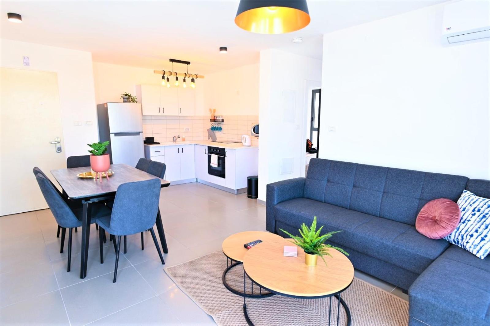 Yalarent Migdalor Boutique Apartments With Sea Views ทิเบเรียส ภายนอก รูปภาพ